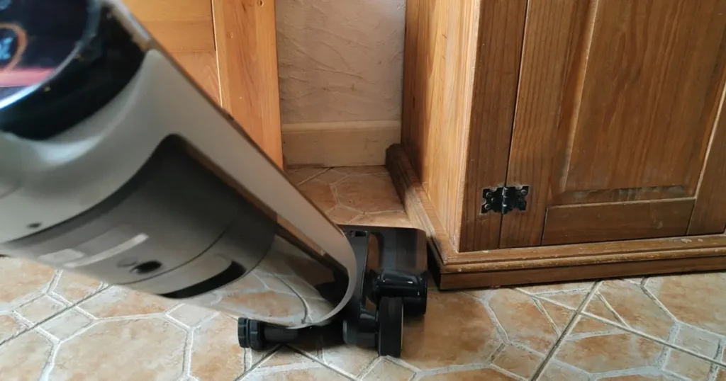 inconvenient-aspirateur-laveur-encombrant